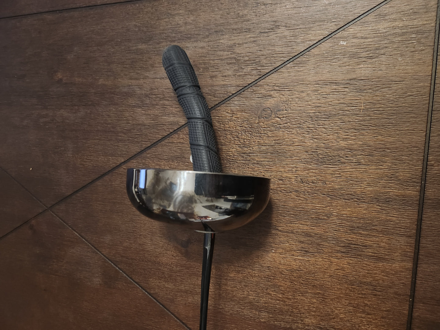 Thunderstruck Epee, Obsidian blade series