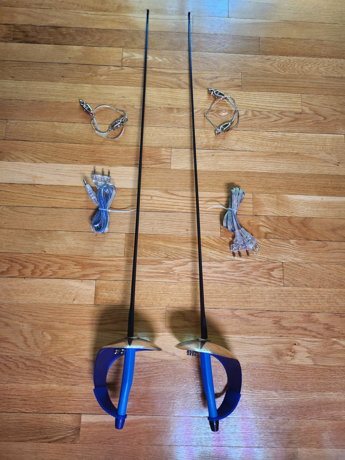 Advance Competitive Electric Sabre Olympic Fencing Bundle 2x Sabre+Body+MaskCord+BladeCover + tool